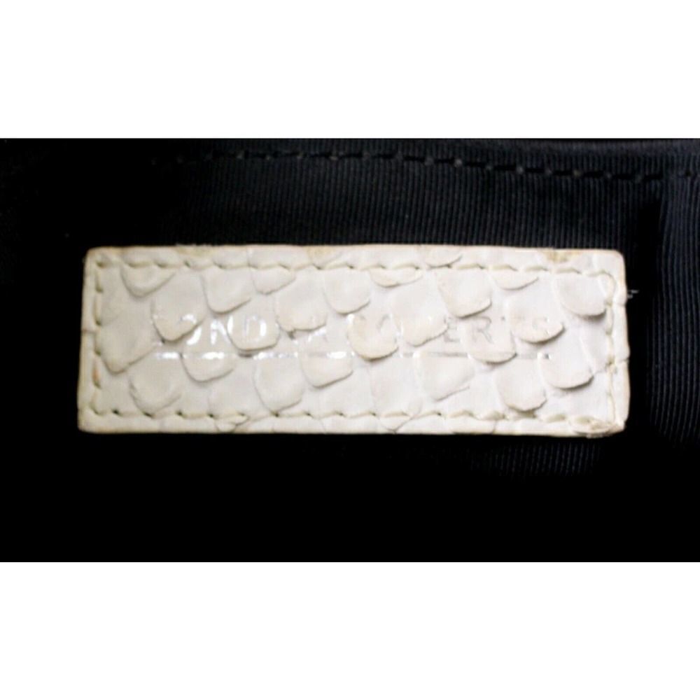 SONDRA ROBERTS SNAKE EMBOSSED WHITE GENUINE LEATHER HOBO TOTE SHOULDER BAG PURSE - Picture 11 of 11